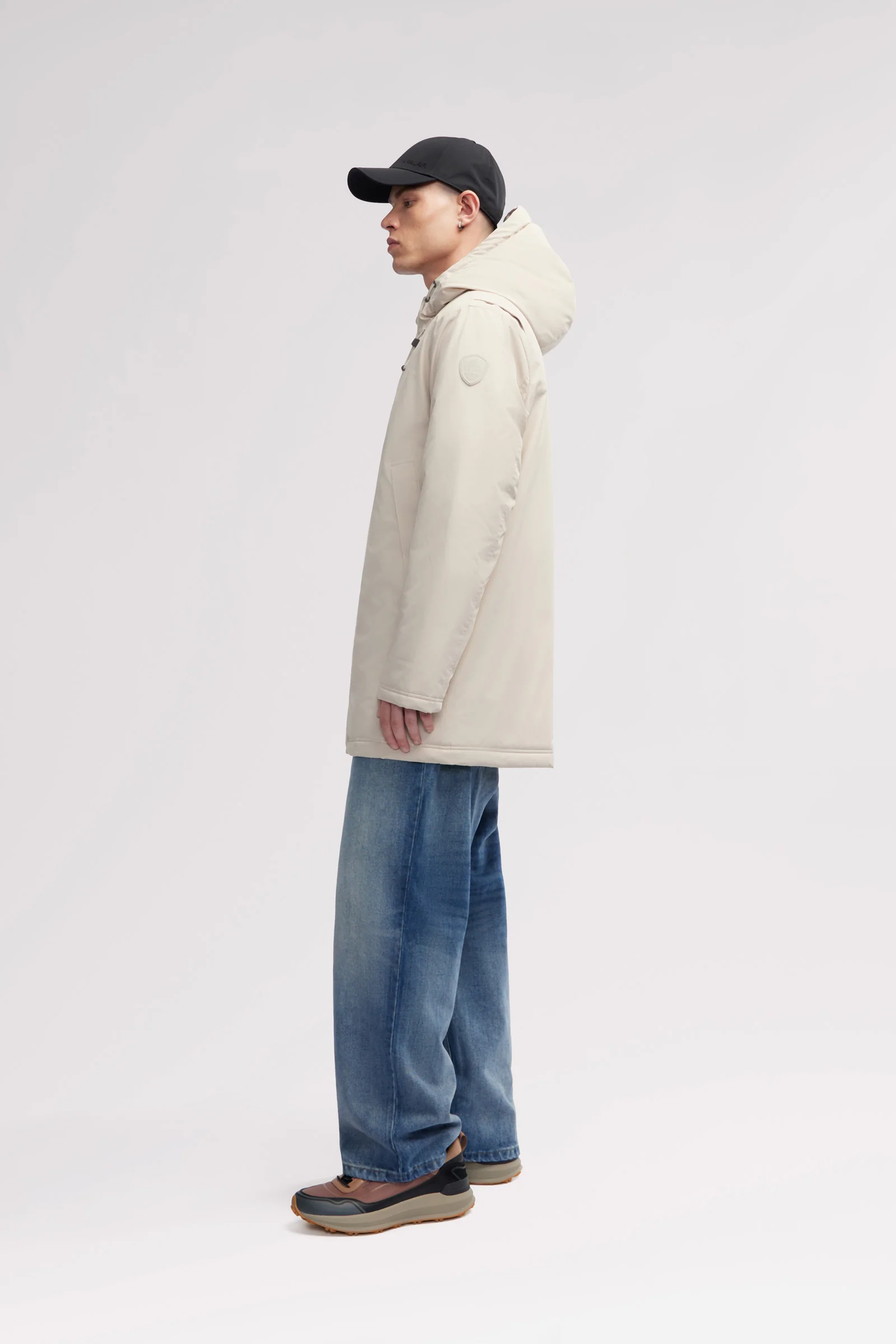 Cam Men's Lightweight Car Coat - Image 9
