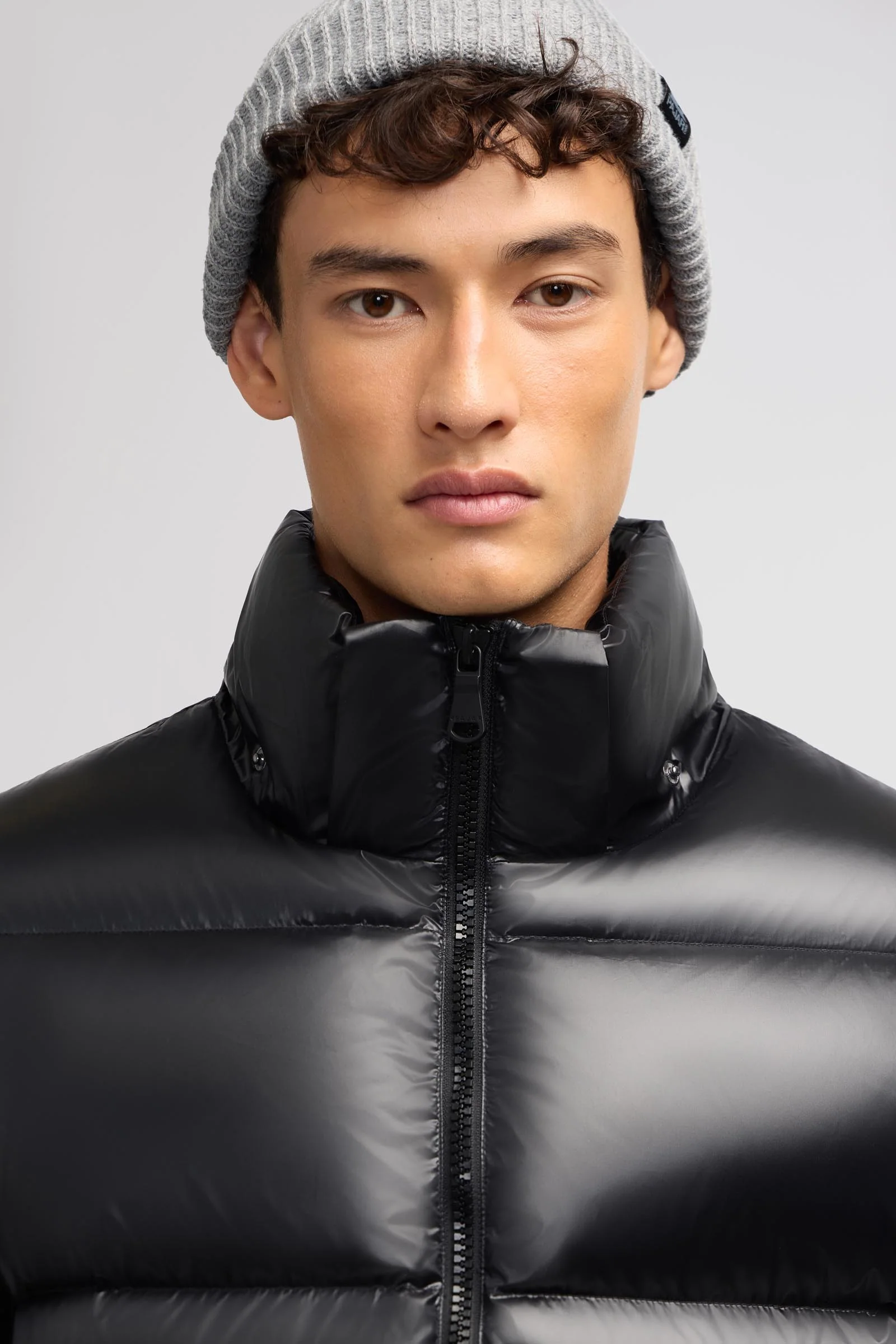 Dechen Men's Channel Quilted Puffer - Image 6