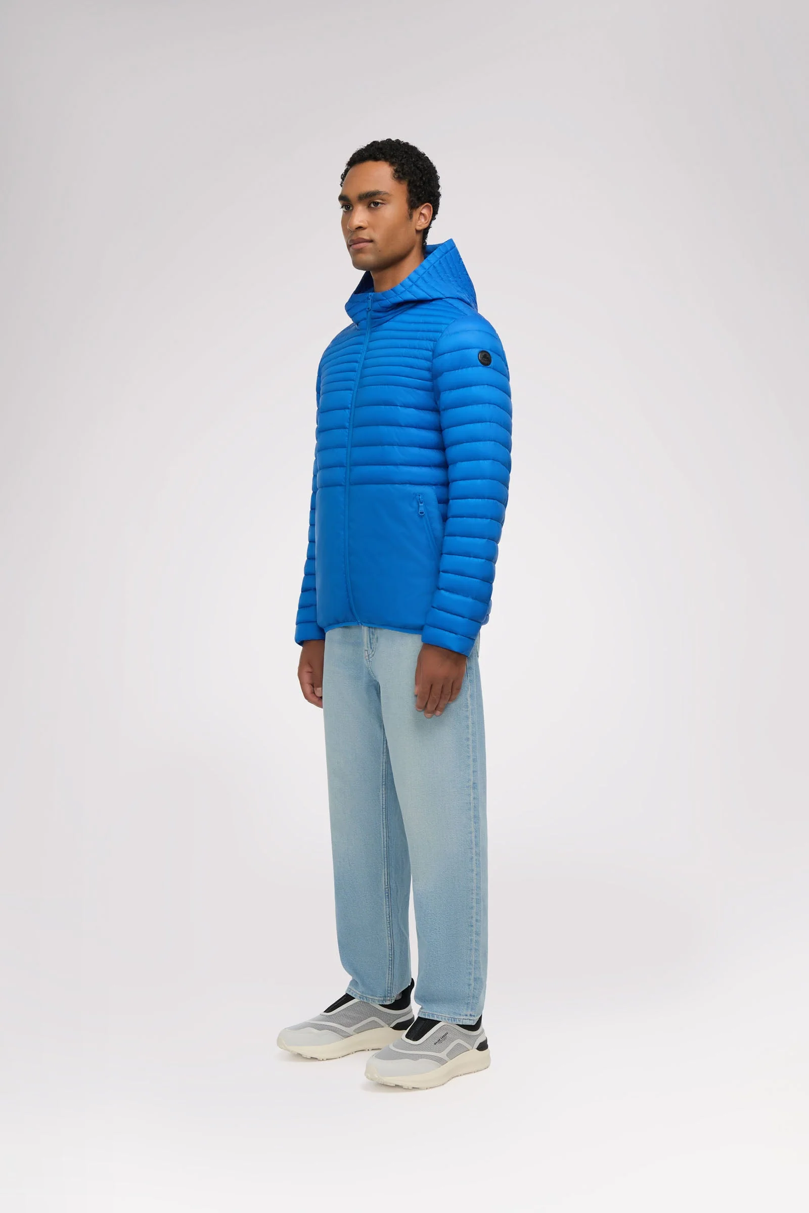 Eriksson Men's Lightweight Packable Puffer - Image 31