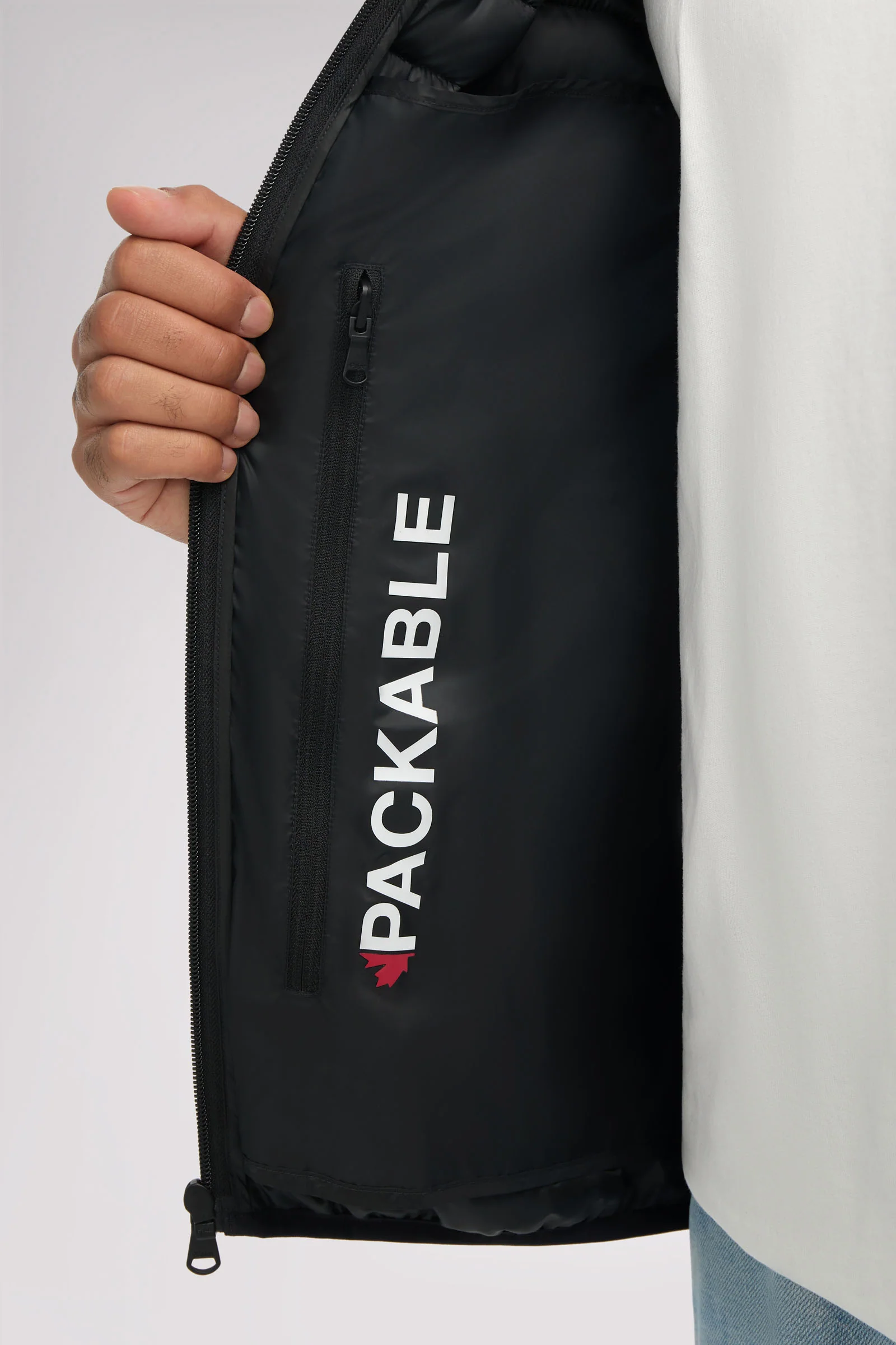 Eriksson Men's Lightweight Packable Puffer - Image 7