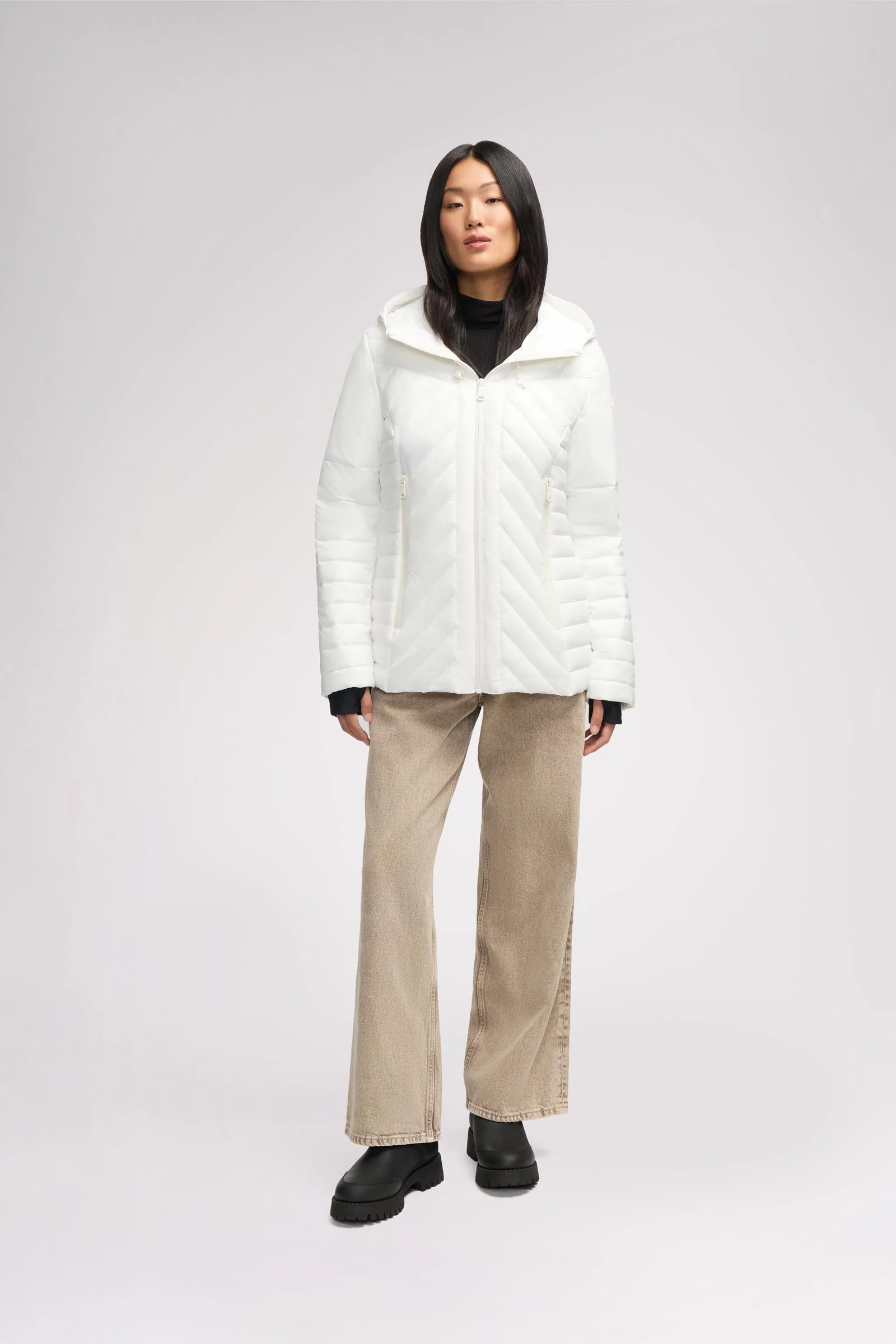 Esmay Women's Lightweight Packable Puffer - Image 20