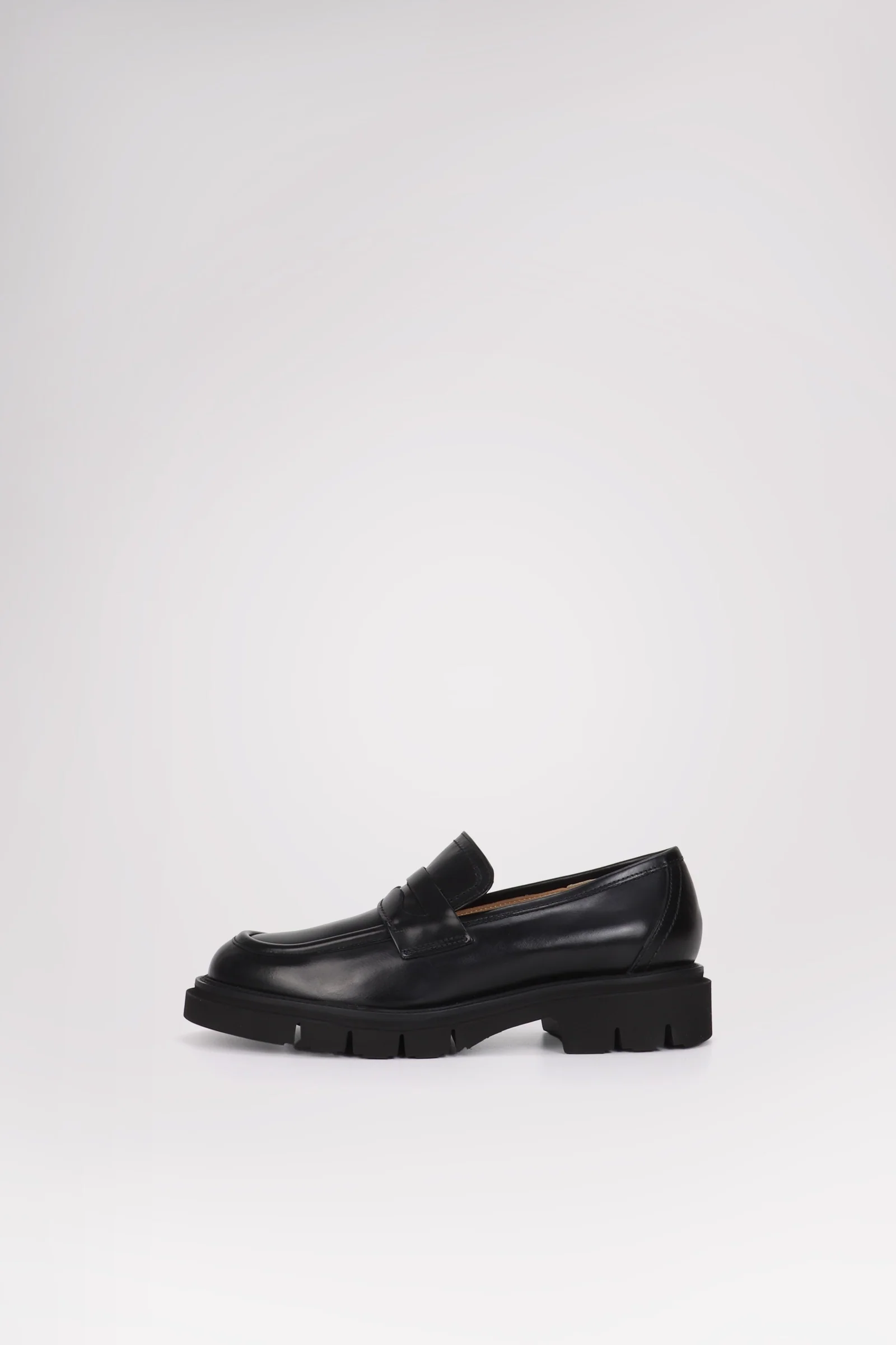 Haya Women's Quintessenza Loafer - Image 4