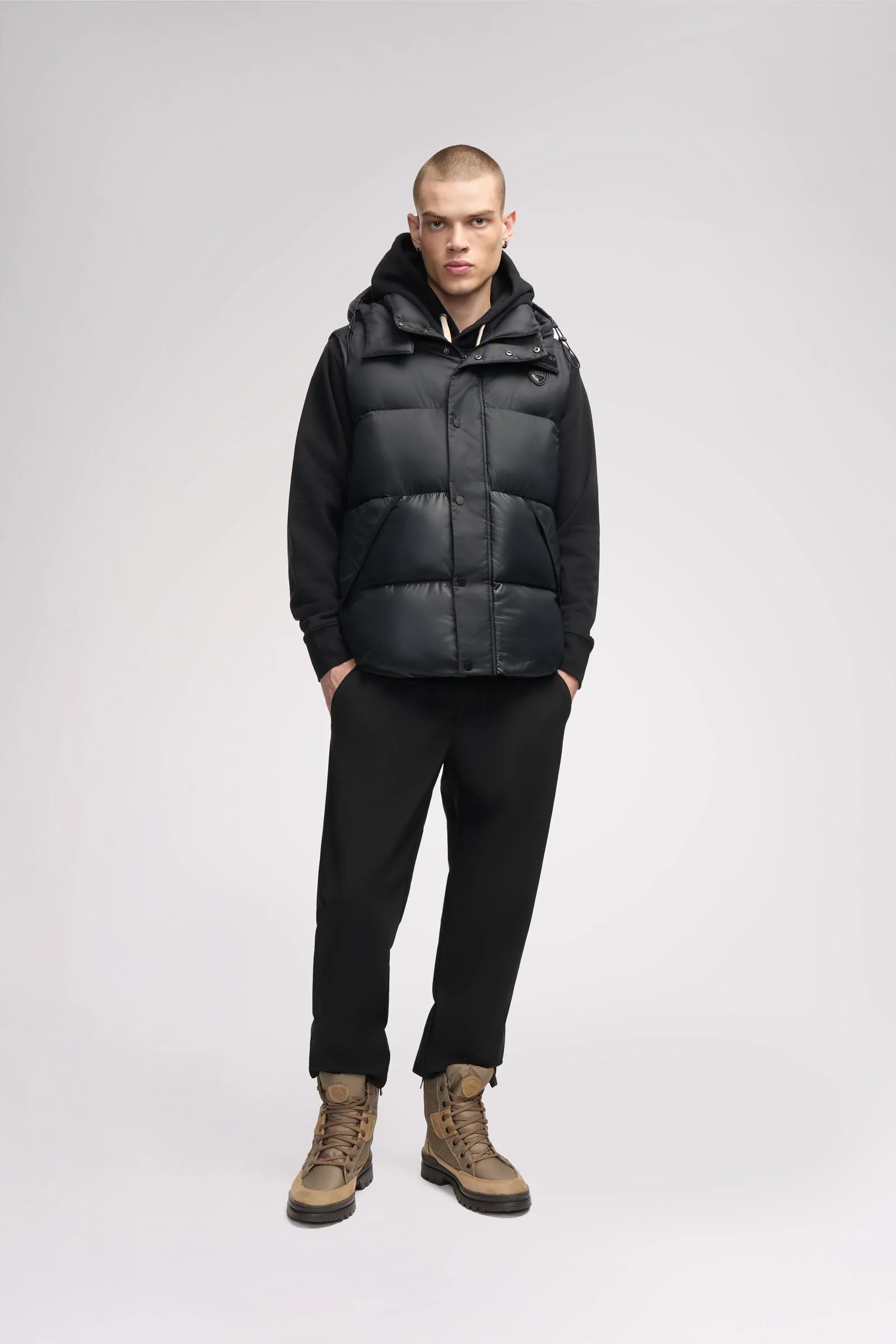 Hyeon Men's Vest - Image 15