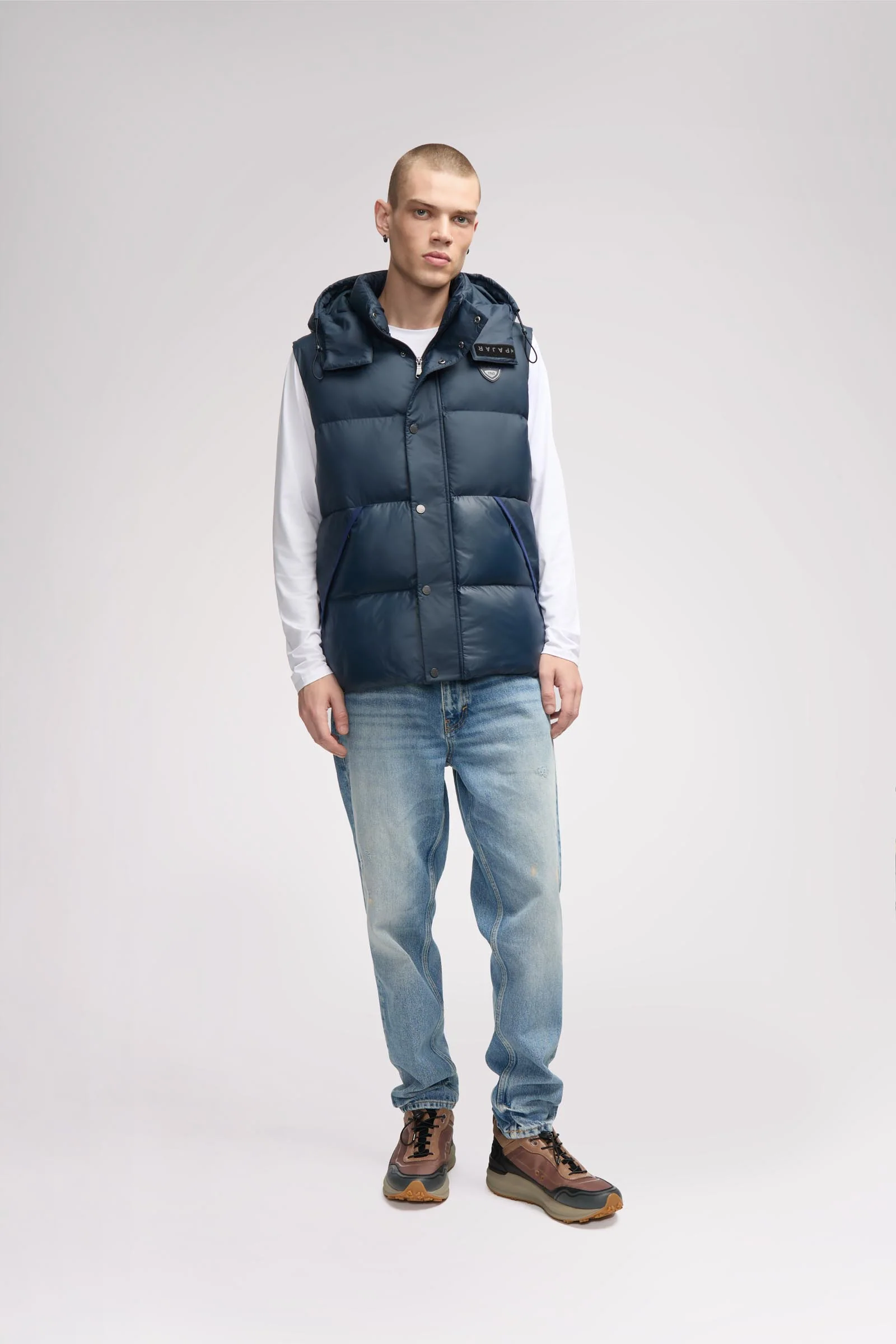 Hyeon Men's Vest - Image 22