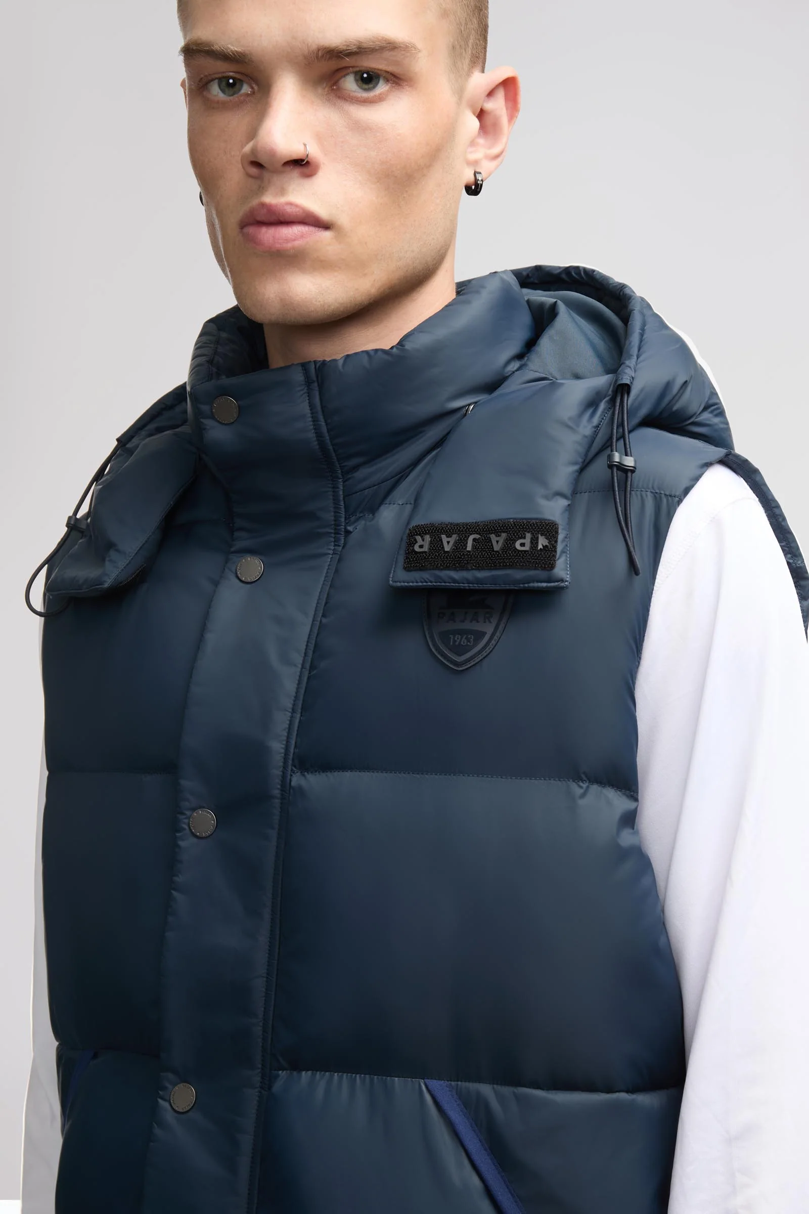 Hyeon Men's Vest - Image 27