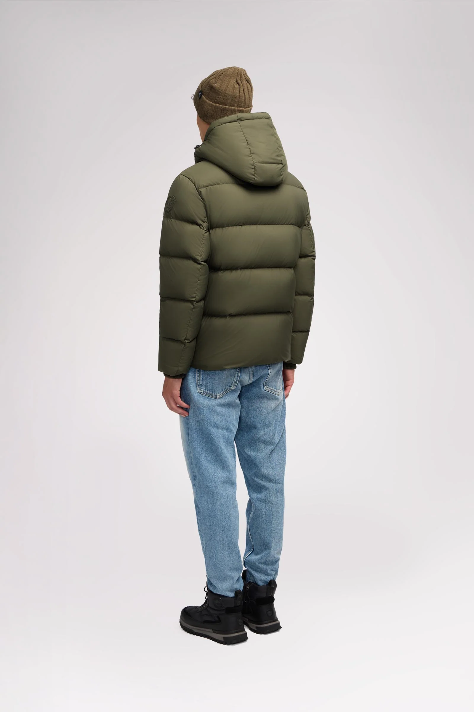 Jericho Men's Puffer w/ removable hood - Image 12