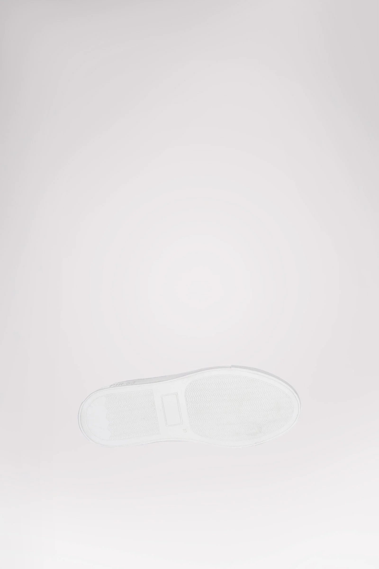 Letti Women's Sneaker - Image 4