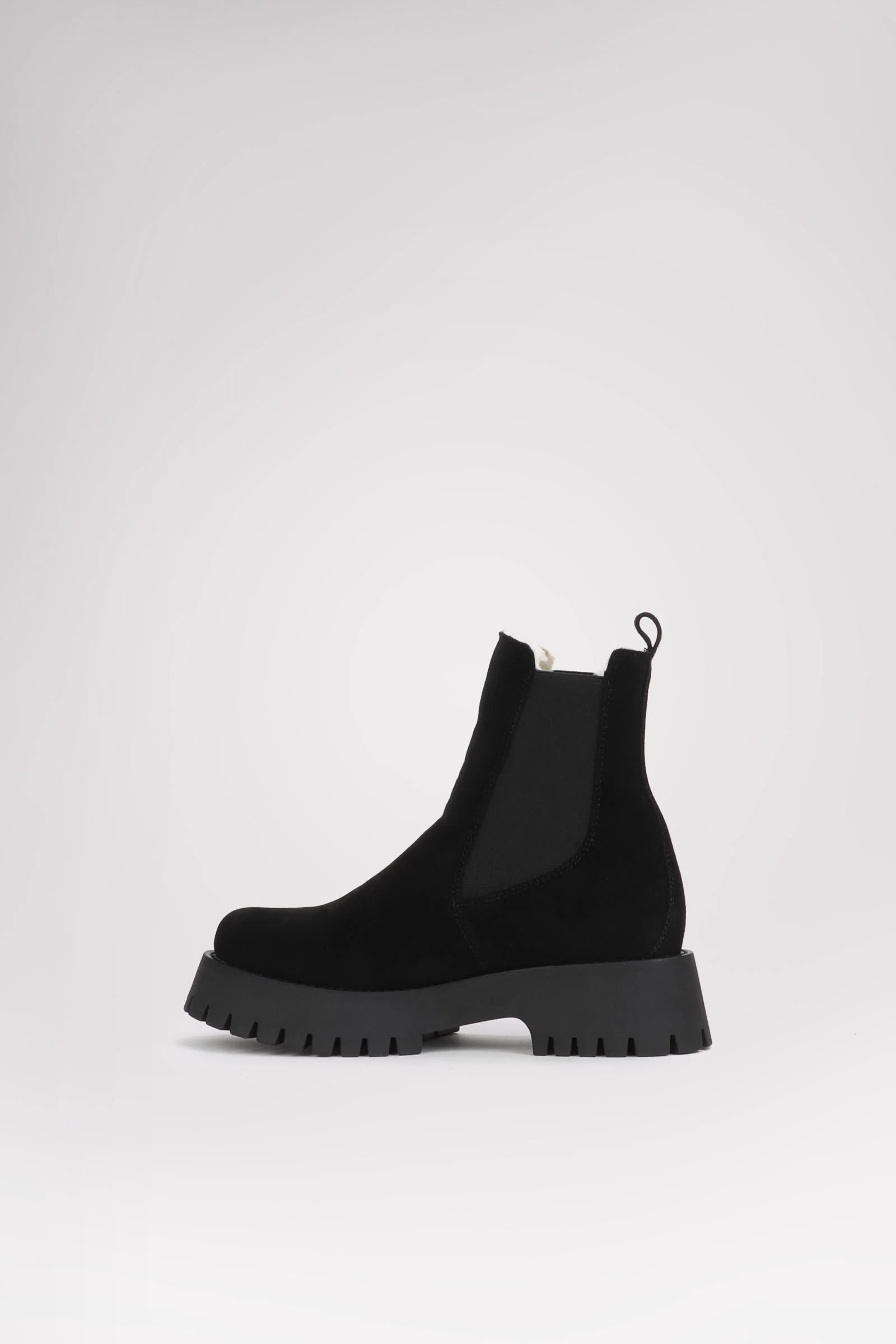 Mara Suede Women's Heritage Pull On Boot - Image 7
