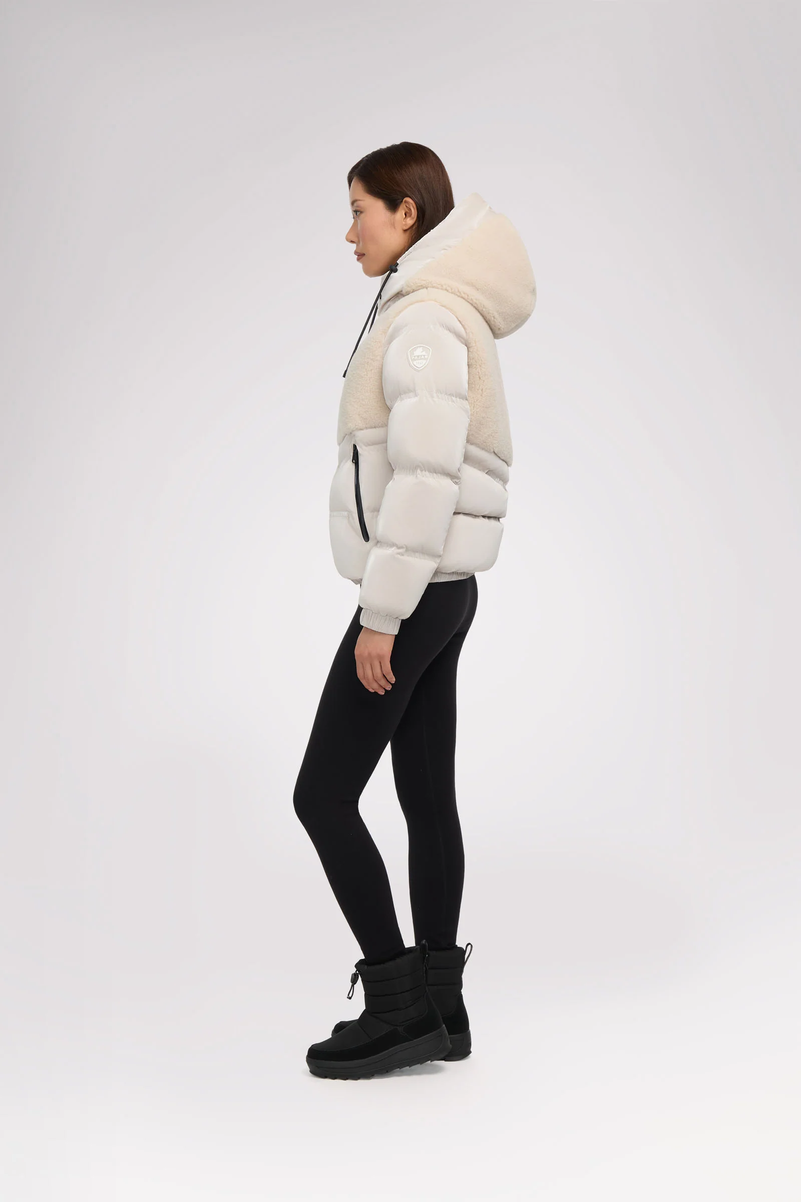 Nephele Women's Short Puffer - Image 4