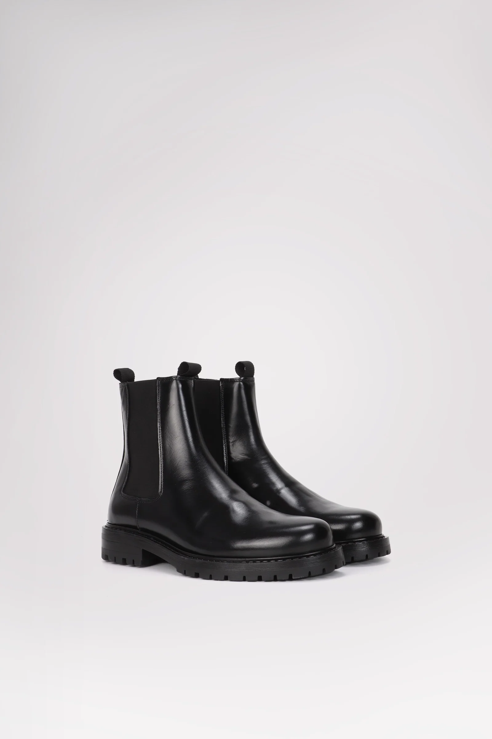 Pete Men's Chelsea Boot - Image 2