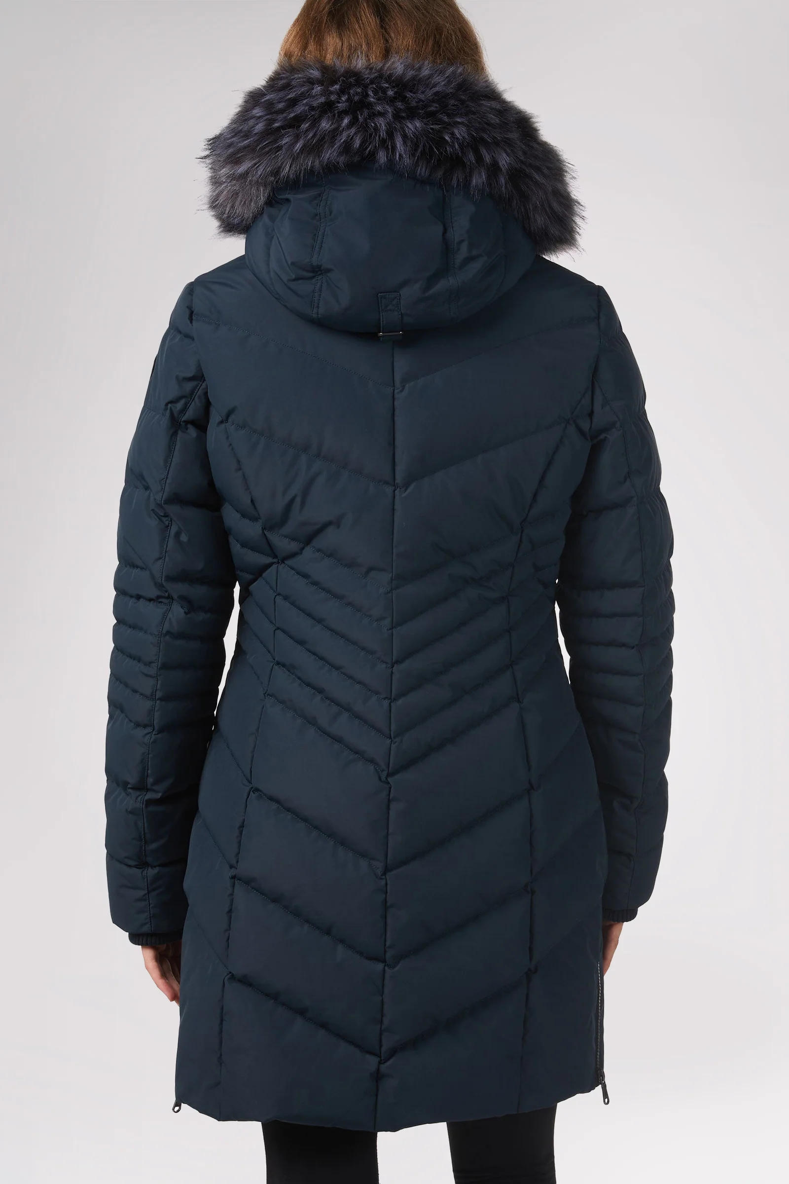 Queens Quilted Puffer w/Faux Fur Hood Trim - Image 18
