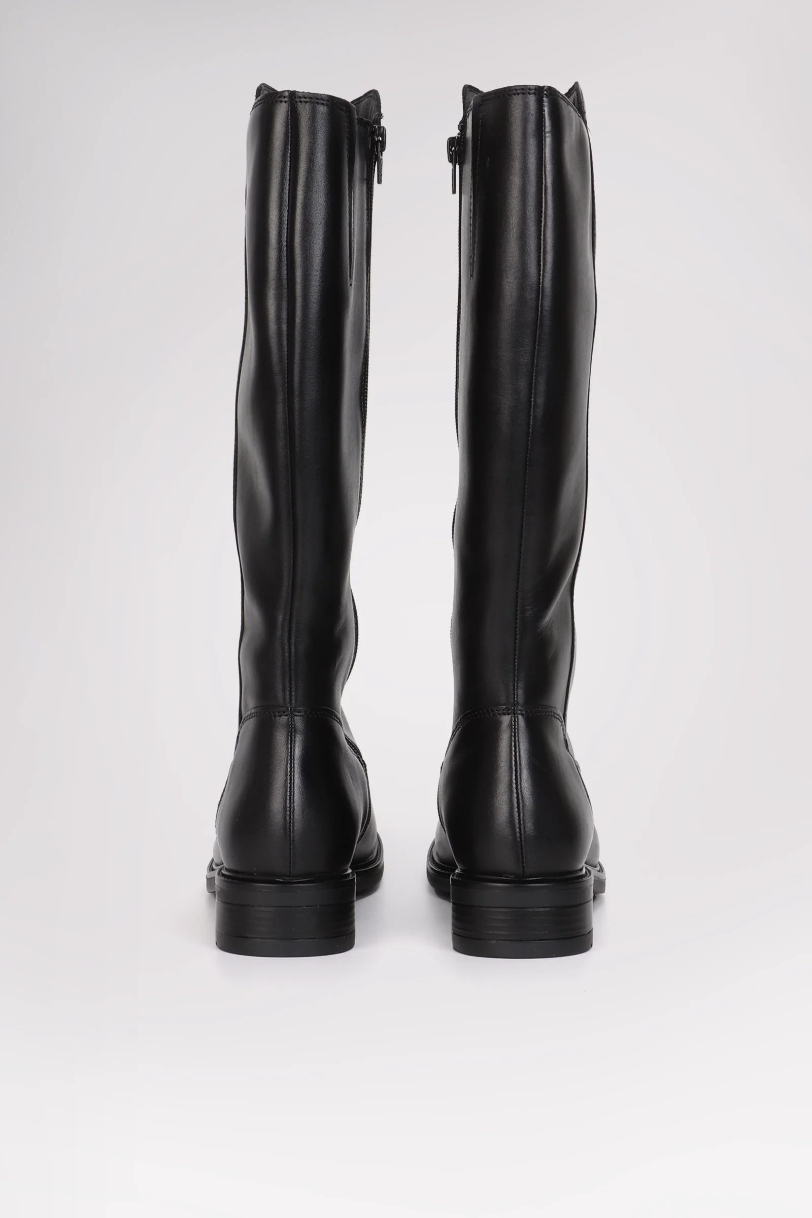 Riga Women's High Side Zip Boot - Image 12