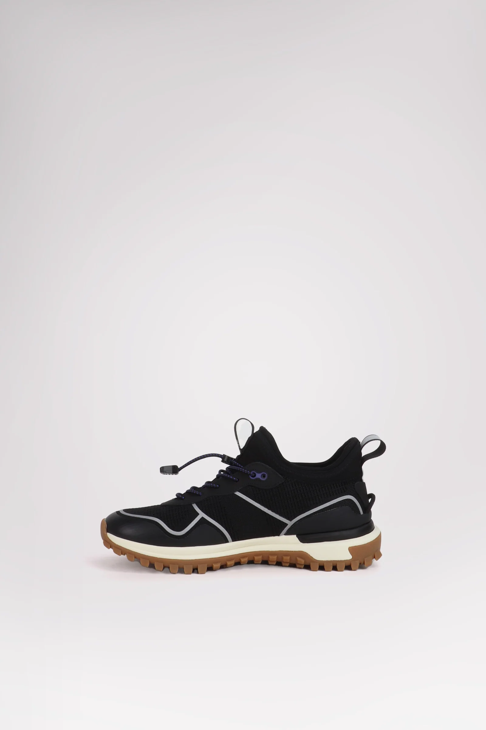 Valkyrie 2.0 Men's Athletic Sneaker - Image 11