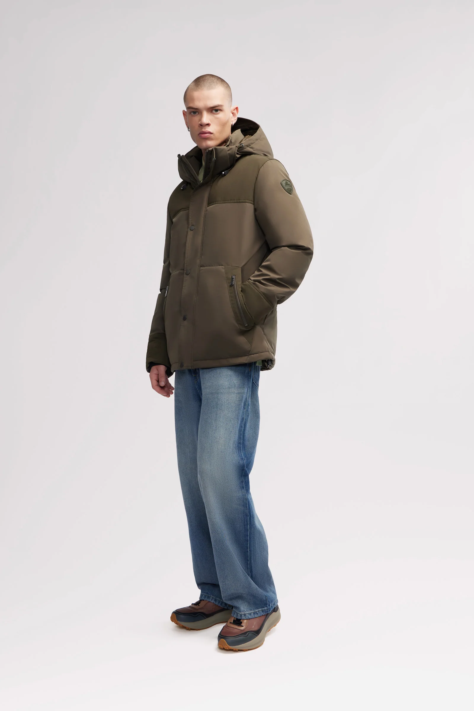 Wiyot Men's Lightweight Jacket - Image 10