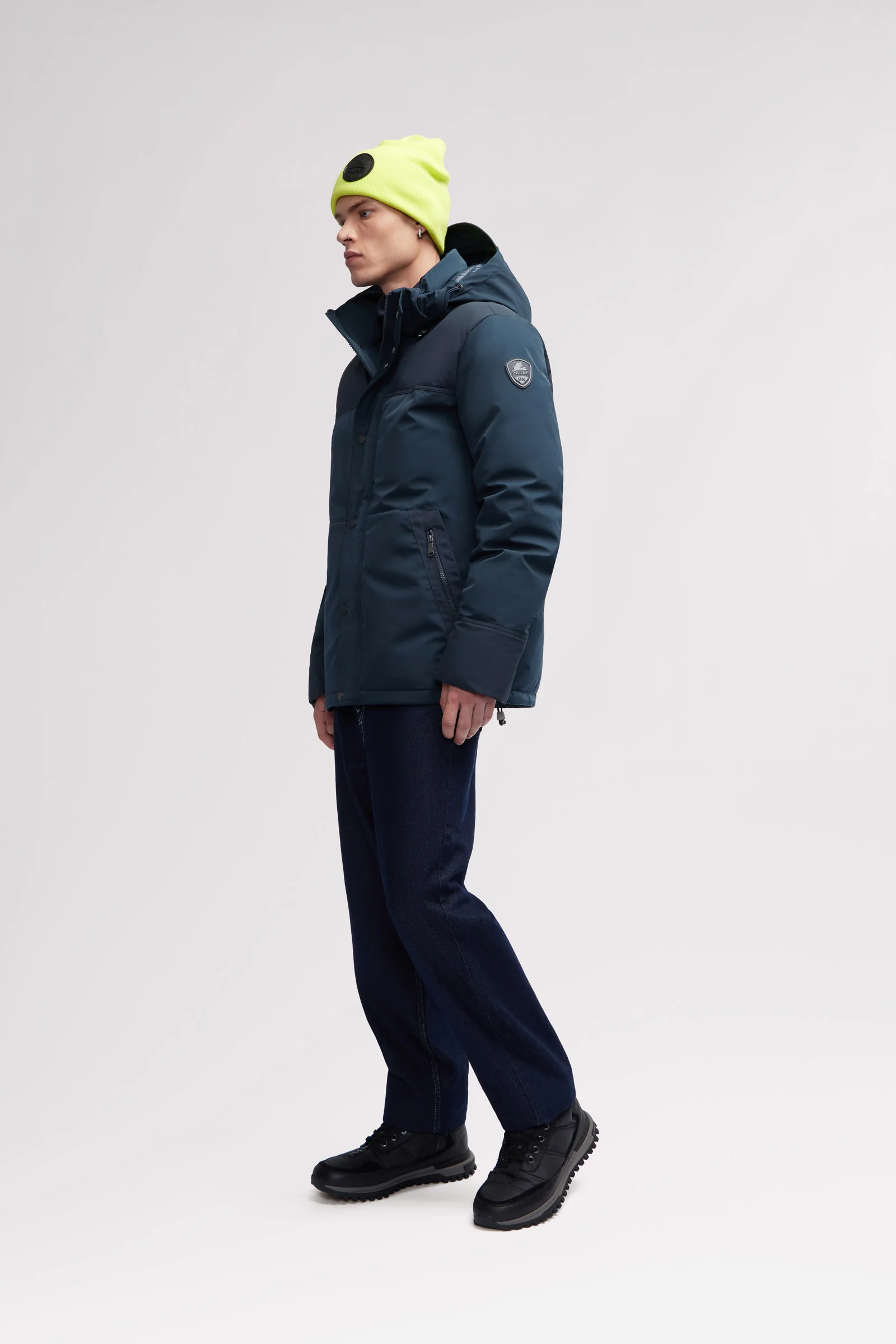 Wiyot Men's Lightweight Jacket - Image 17