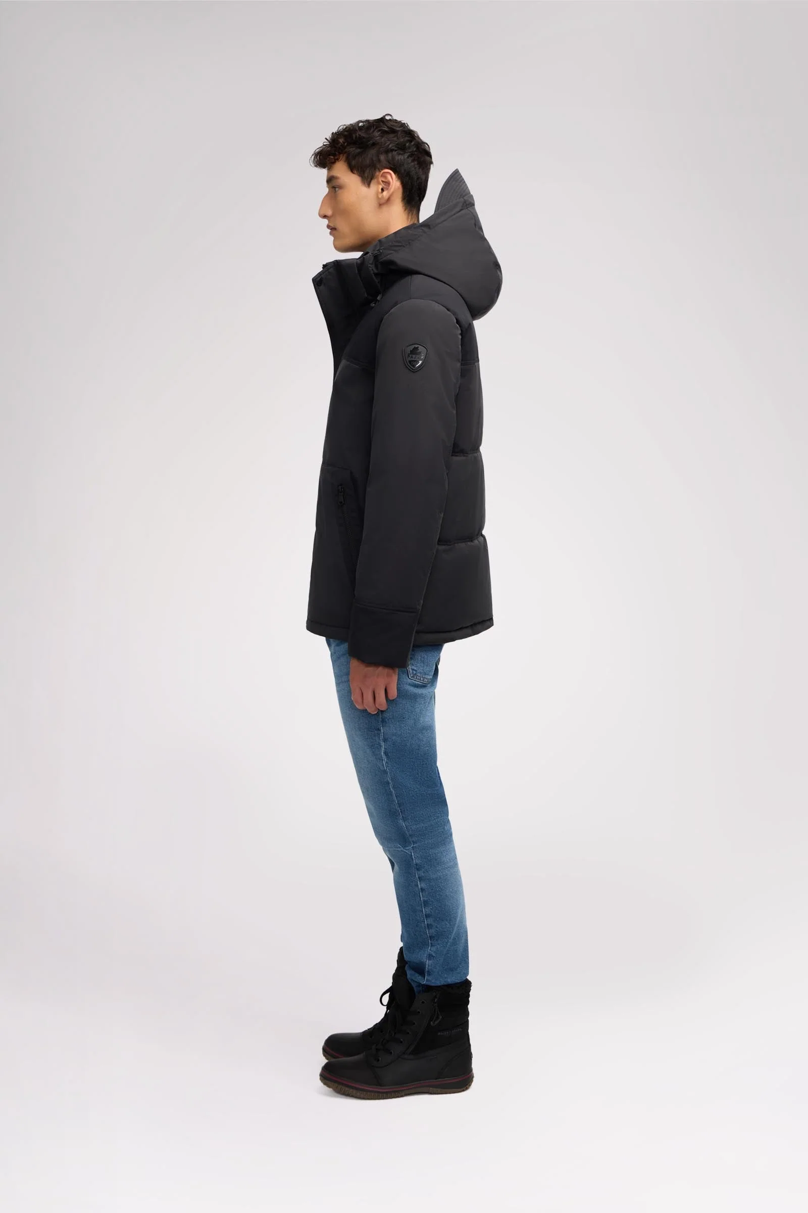 Wiyot Men's Lightweight Jacket - Image 4