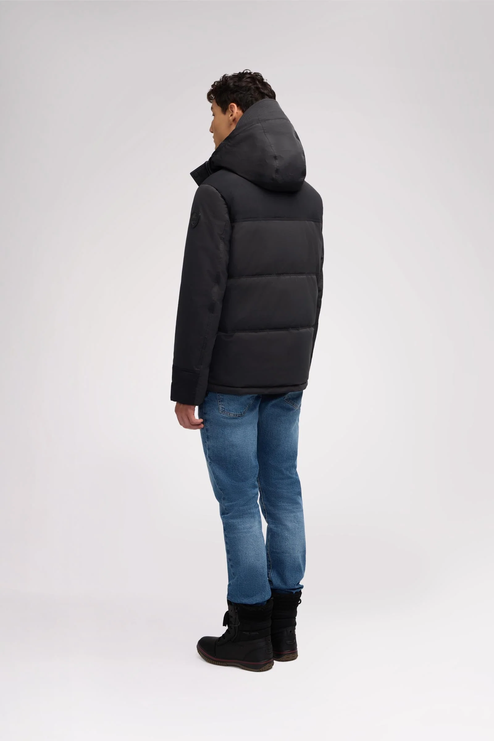 Wiyot Men's Lightweight Jacket - Image 5