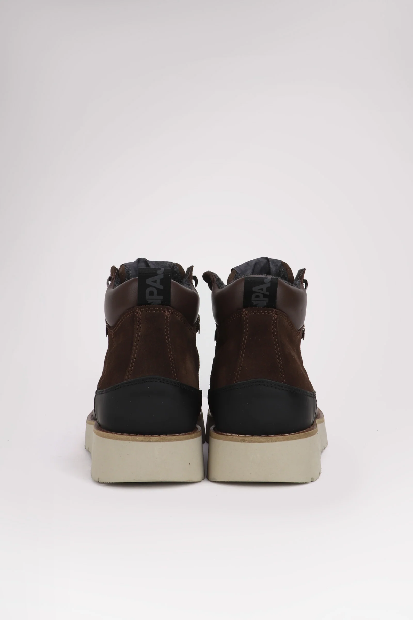 Yak Men's Lace Up Boot - Image 3