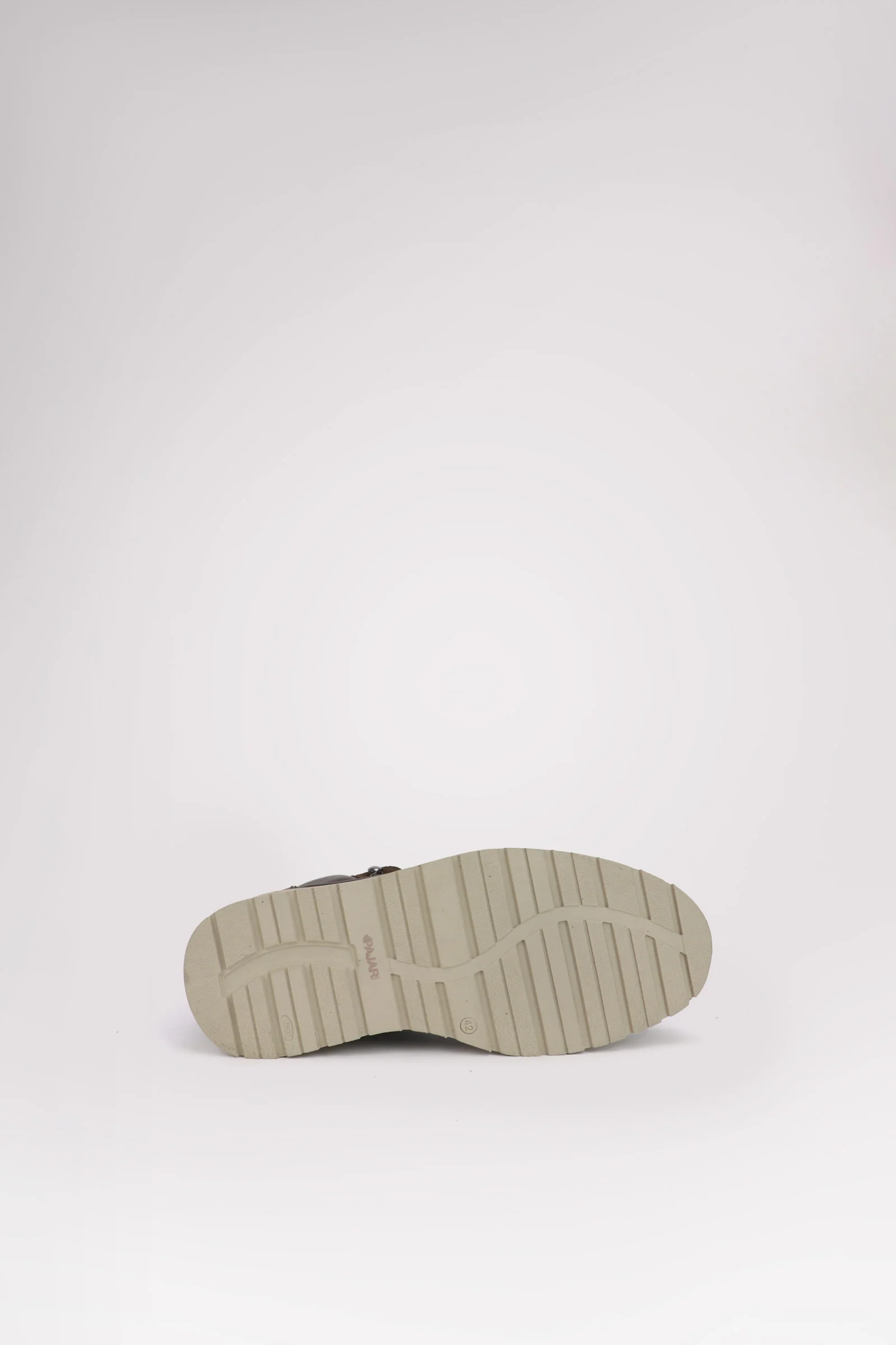 Yak Men's Lace Up Boot - Image 5