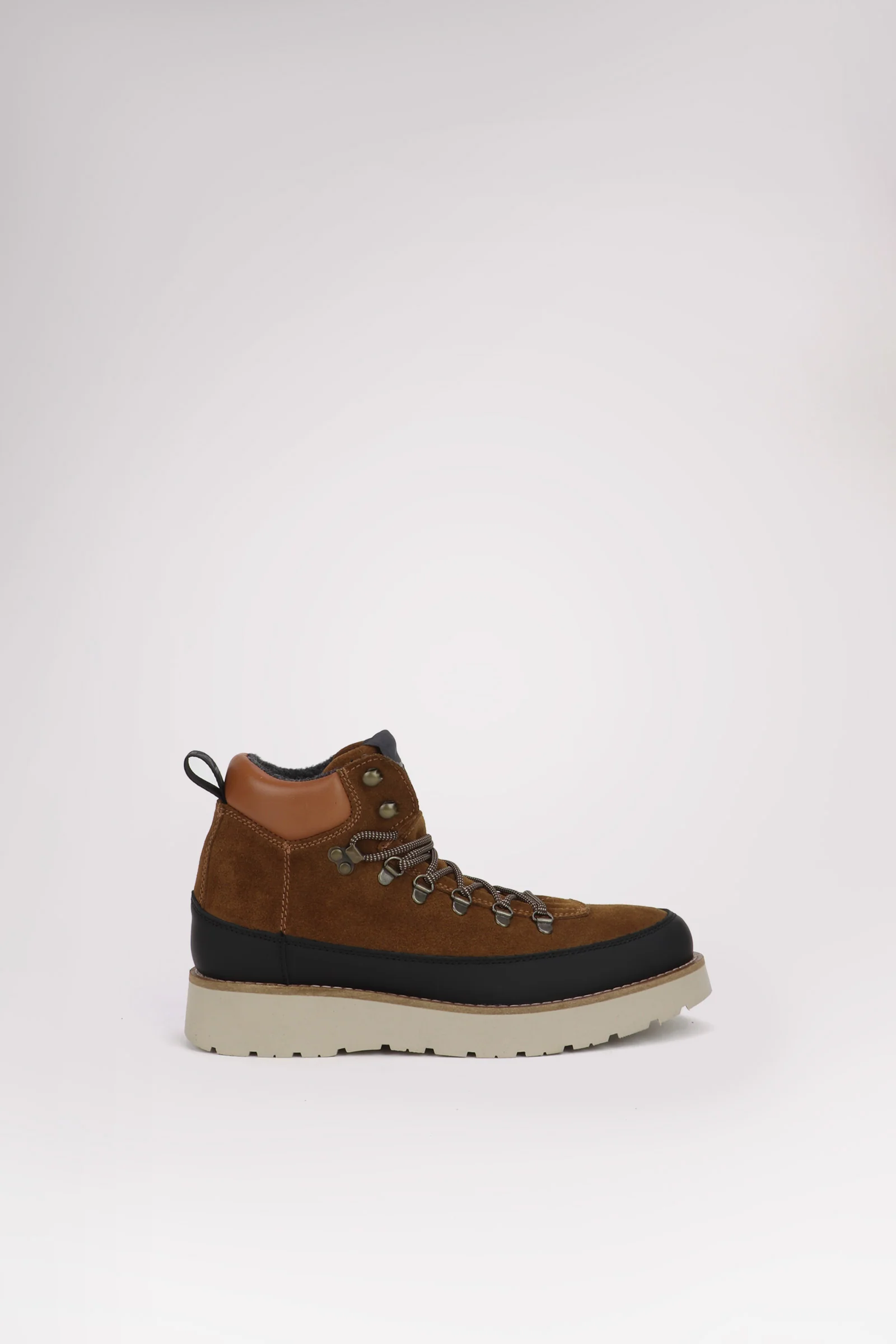 Yak Men's Lace Up Boot - Image 6